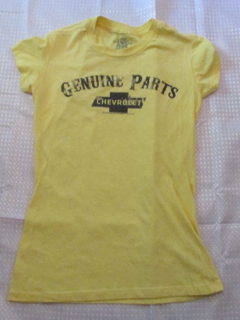 tnt Chevrolet Genuine Parts GM Women's Yellow Graphic T-Shirt Distressed Logo L